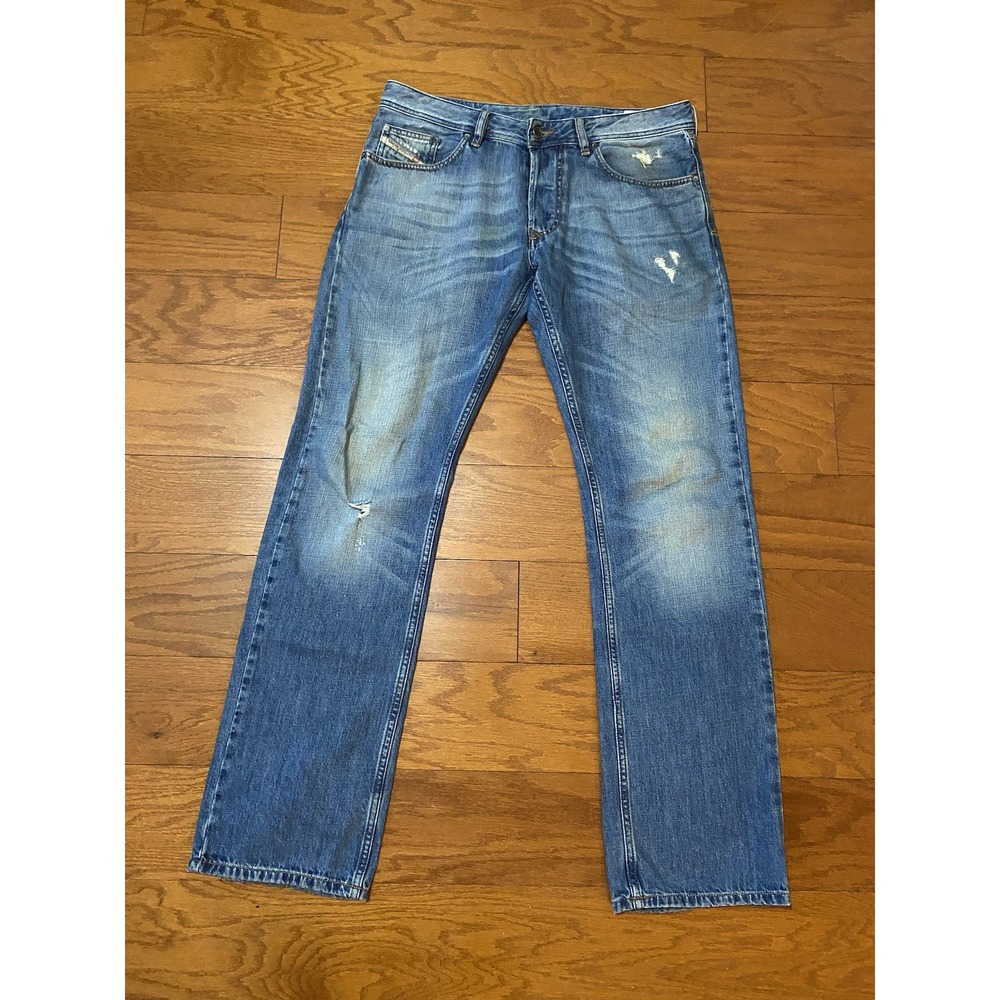 Diesel Jeans Larkee 32x32 Regular Straight Button Fly Distressed (Fits 34x32)
